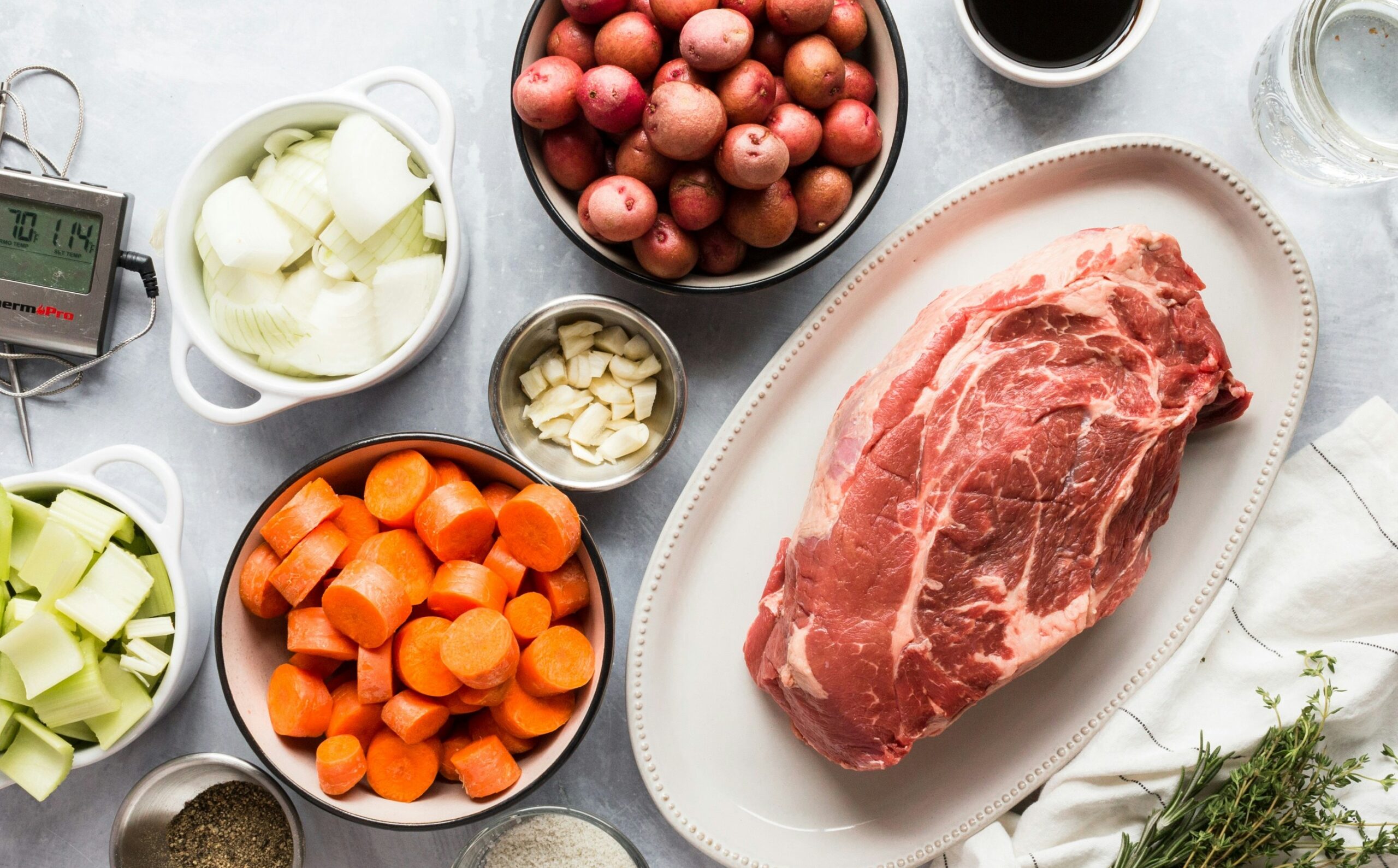 様々な食材が並んでいます